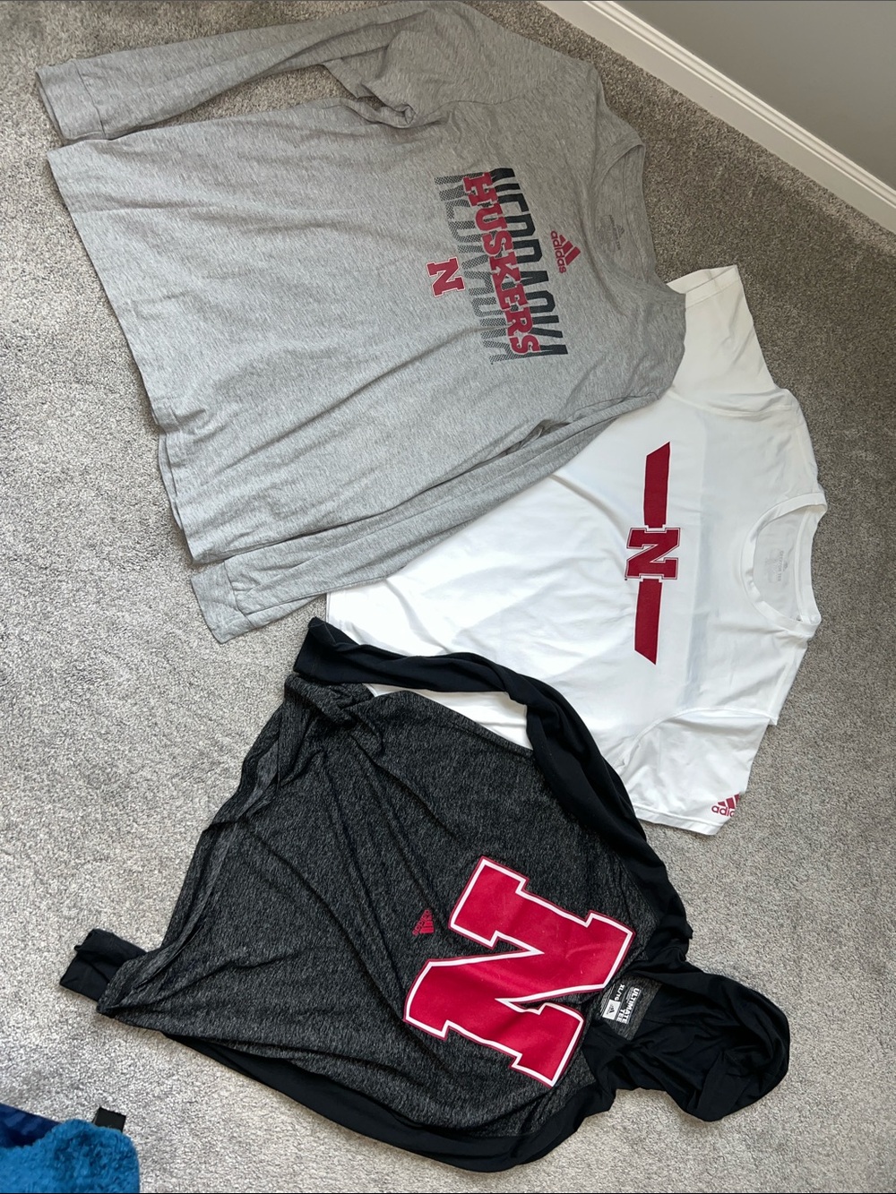 Adidas Nebraska Cornhuskers Men’s XL Bundle – 3 Performance Shirts